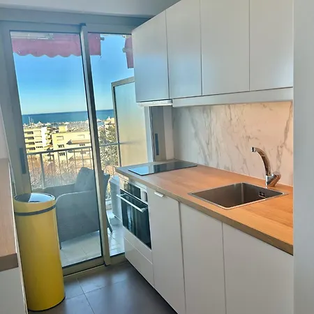Apartamento Superbe 2 Pieces Vue Mer, Piscine, Parking